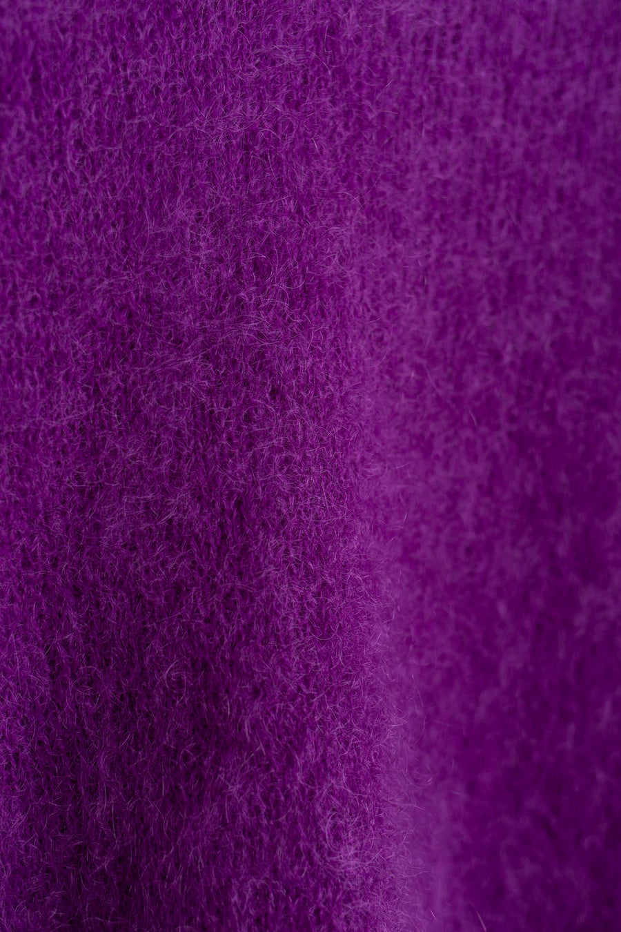 La petit laine V-neck midnight lilac