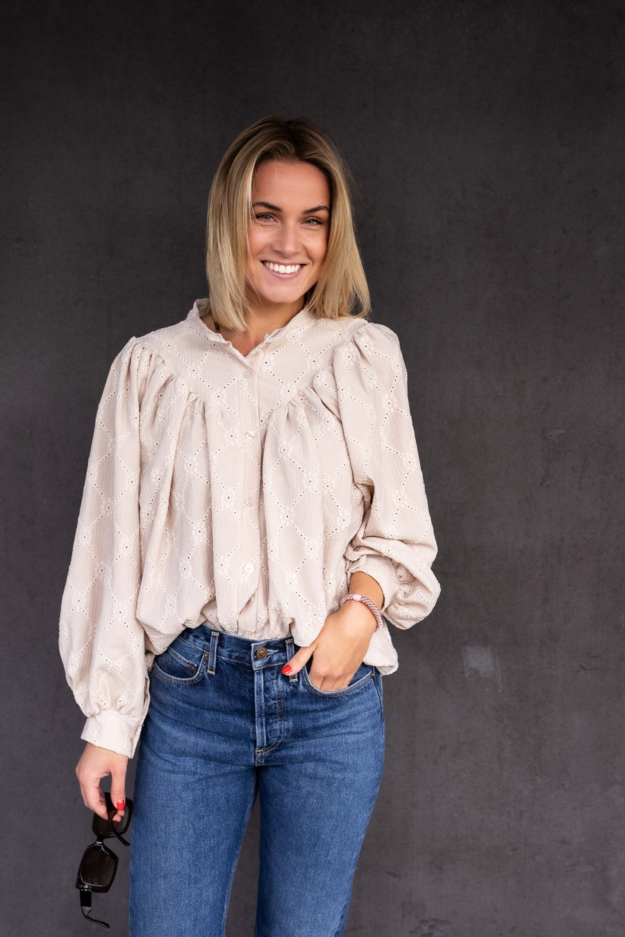 jackieandkate Bluse Volant taupe