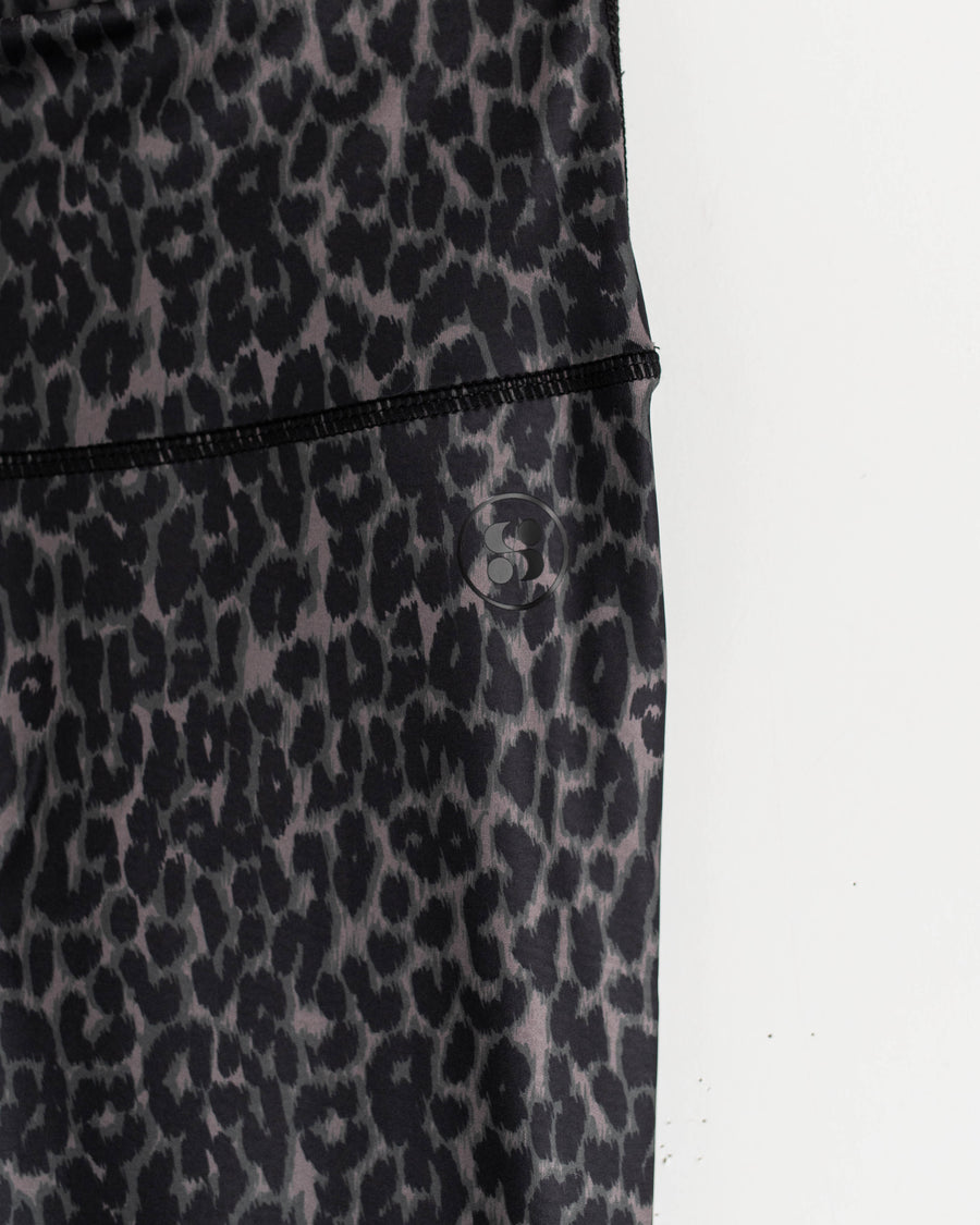 Sofie Schnoor Avalinaspo grey leopard