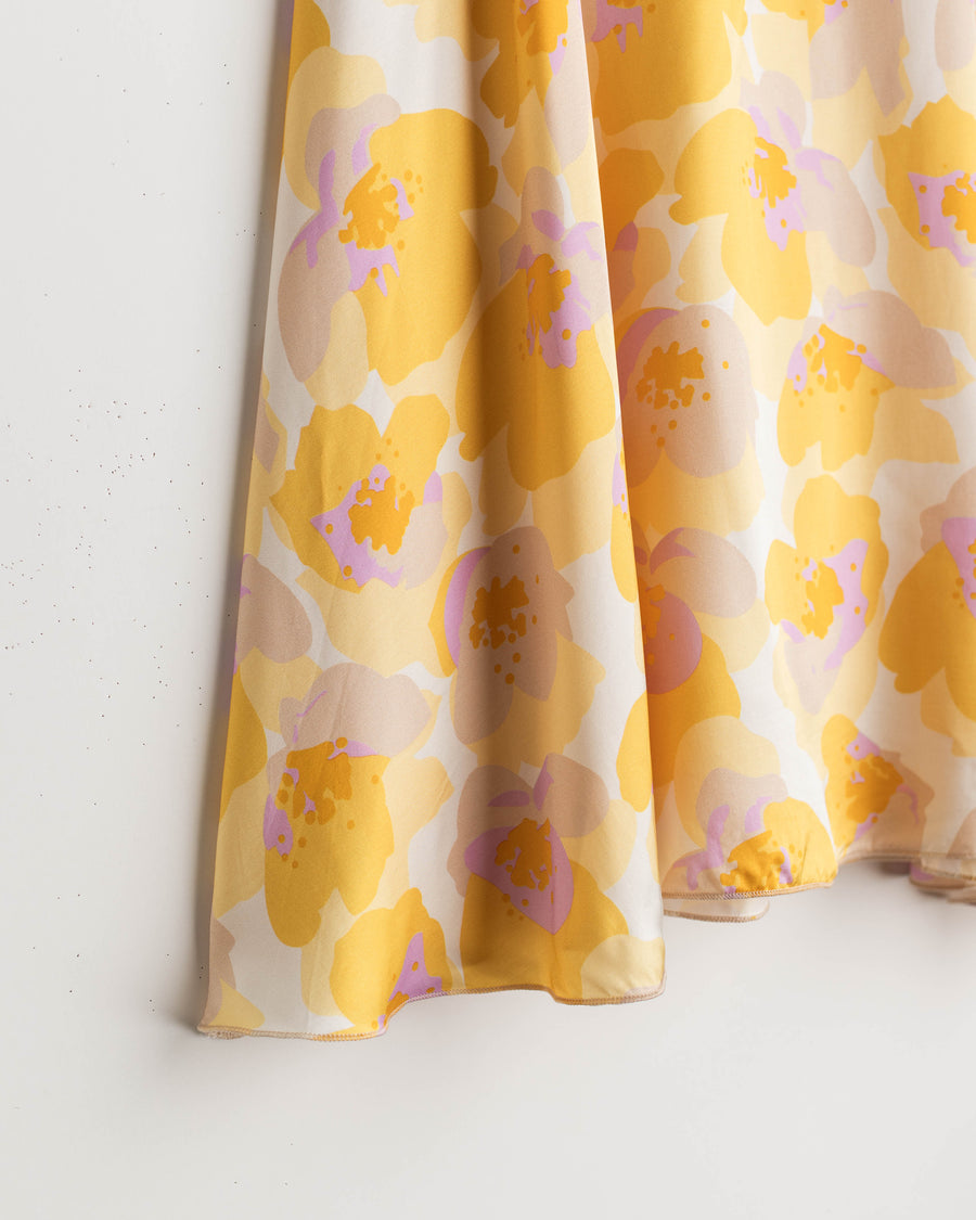 jackieandkate Rock Rosellah yellow poppies