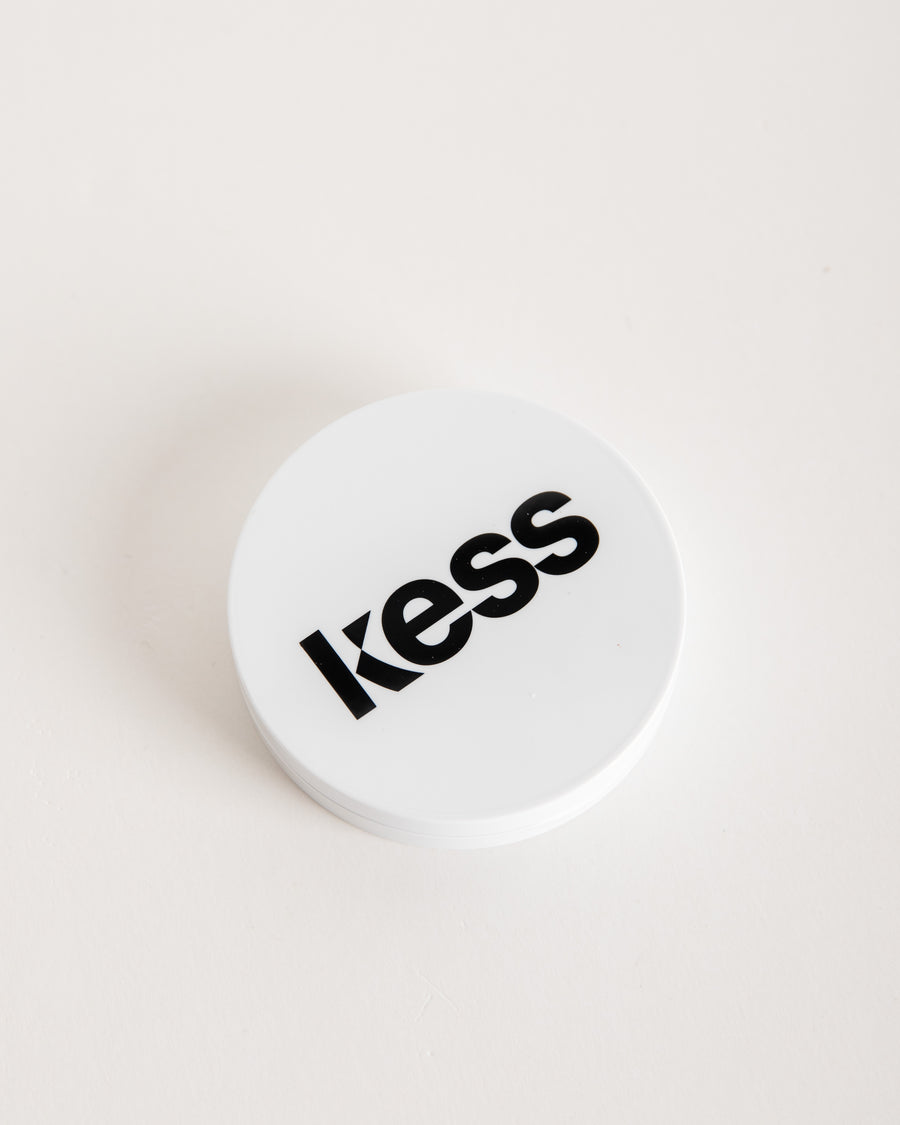 Kess 365 Bronzer light to medium