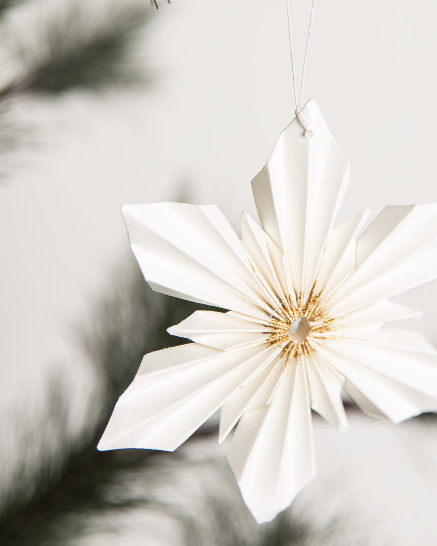 T&T Snowflake  11,25 x 11,25cm weiß