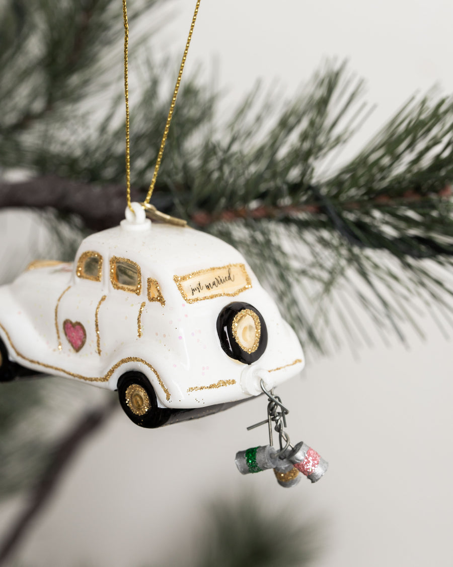 Vondels Tannenbaumanhänger Hochzeitsauto