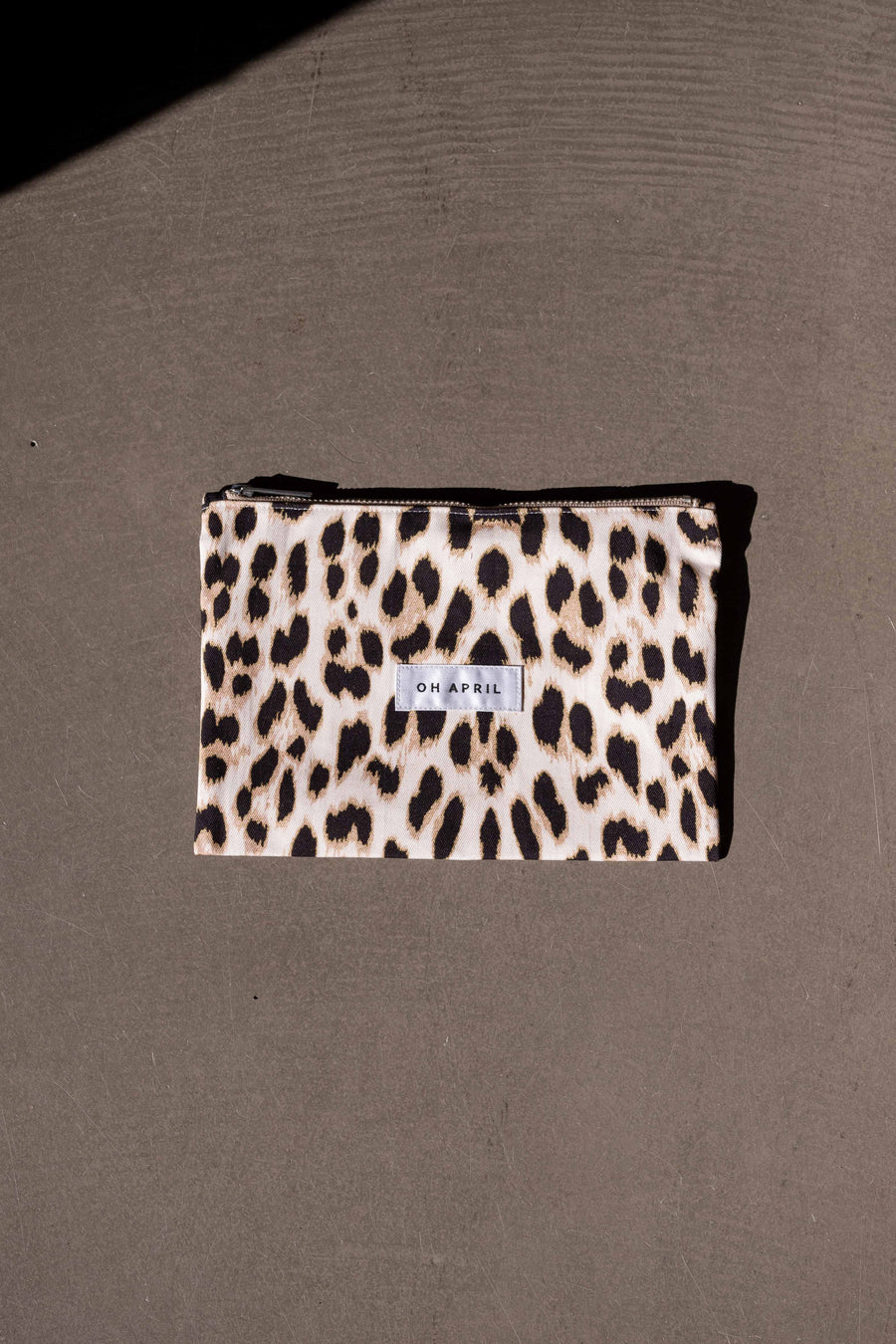 Oh April Cosmetic Bag Leo